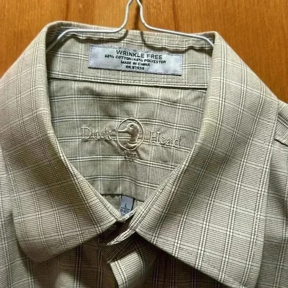 Men’s button down shirts, size large - Picture 2 of 6
